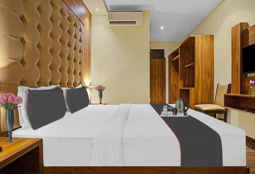 فندق Capital O 701204  Art Inn