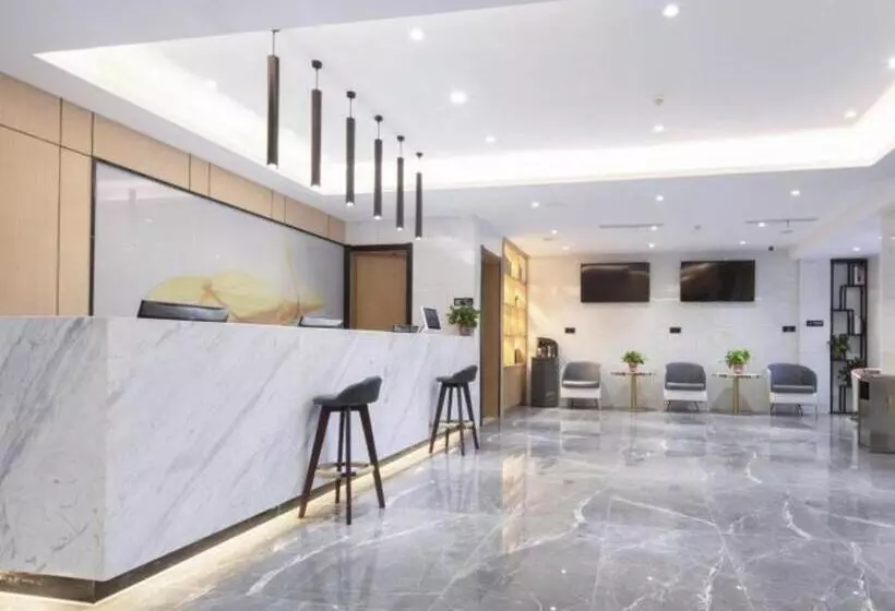 Hotelli Greentree Inn Express Shangqiu Beihai Road South Railway Station