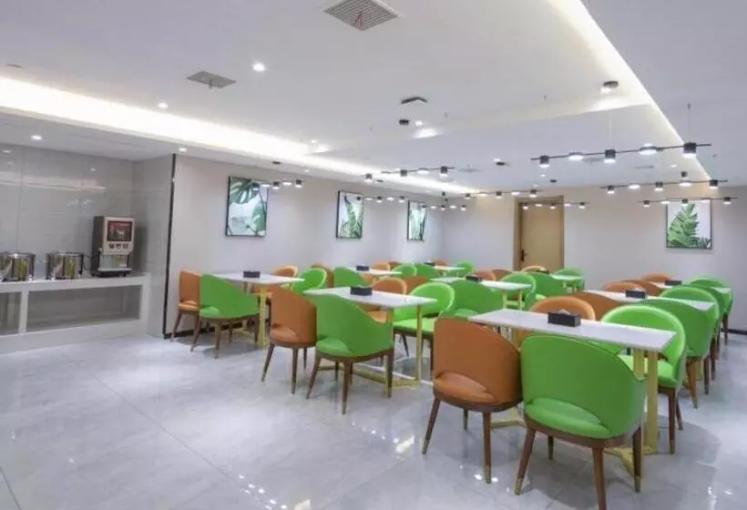 Hotelli Greentree Inn Express Shangqiu Beihai Road South Railway Station