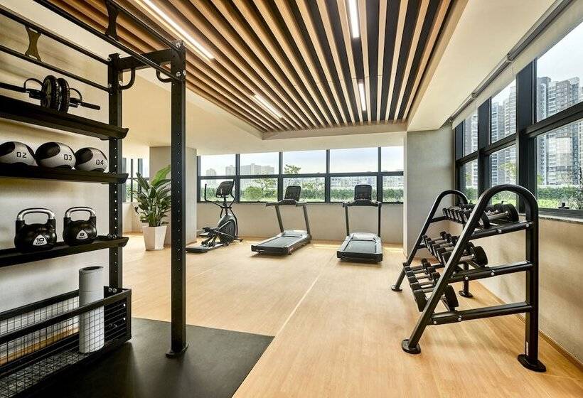 בית מלון כפרי Hilton Garden Inn Zhuhai Jinan University