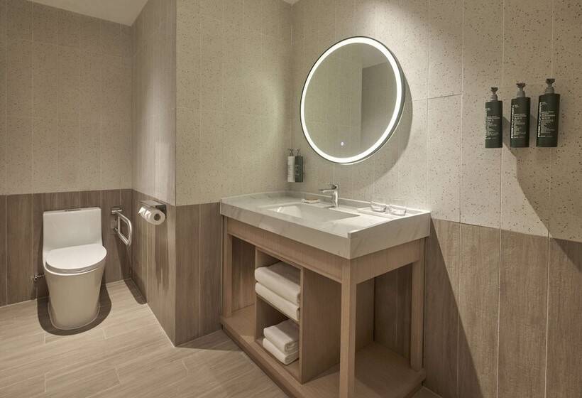 בית מלון כפרי Hilton Garden Inn Zhuhai Jinan University