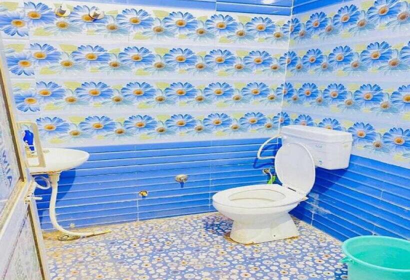 هتل Oyo 70047 Apna And Restaurant