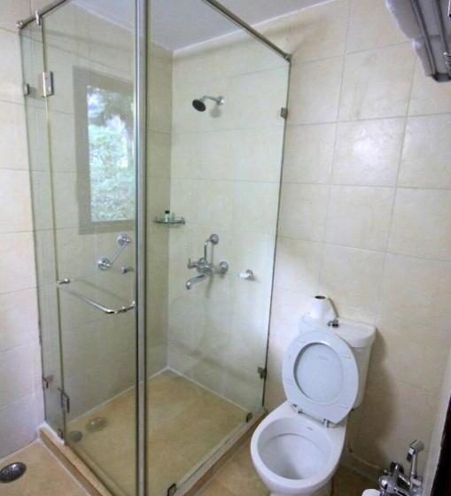 هتل Welcomheritage Tarangi Ramganga Resort