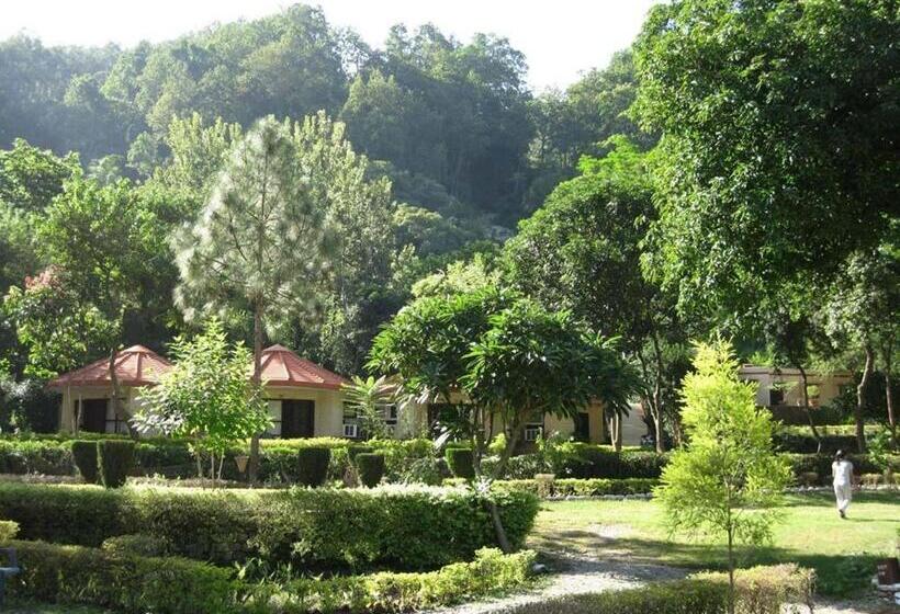 هتل Welcomheritage Tarangi Ramganga Resort