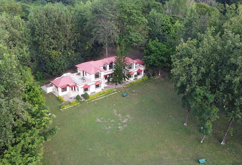 هتل Welcomheritage Tarangi Ramganga Resort