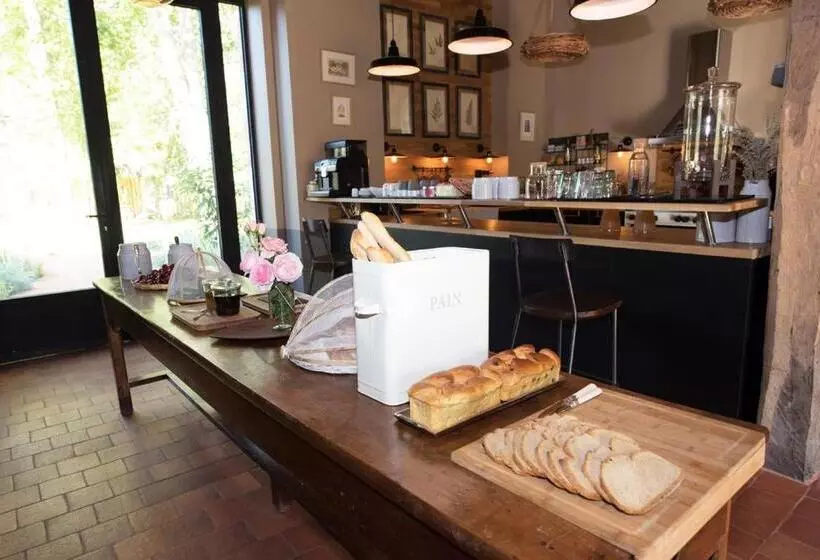 Aamiaismajoitus (B&B) Chambres De La Barboire Campagne