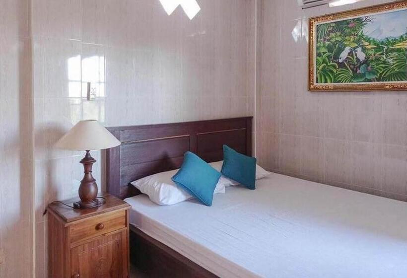 ホテル Banana Home Stay Ubud