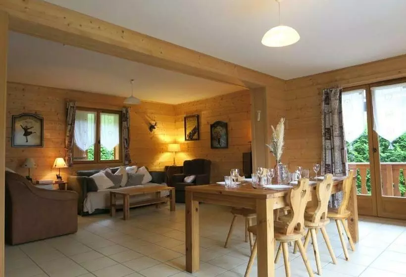 هتل Heyday Chalet