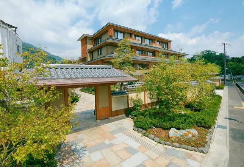 فندق Kadensho, Arashiyama Onsen, Kyoto   Kyoritsu Resort