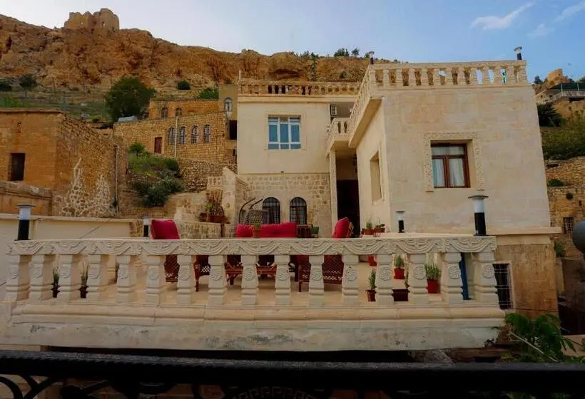 هتل Kasr I Reyyan