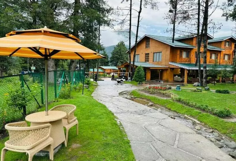 ホテル Radisson Golf Resort Pahalgam