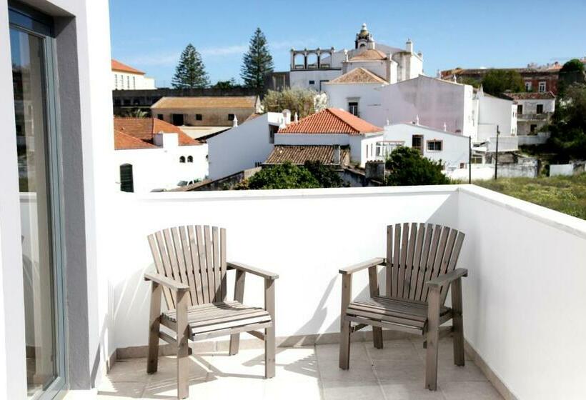 بنسيون Casa A Sul Lagos Guesthouses