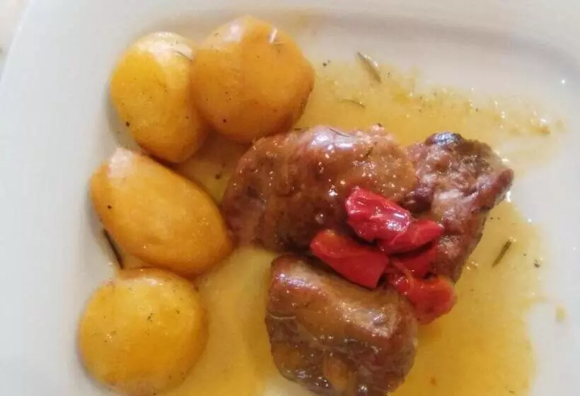 پانسیون Casa Canosa