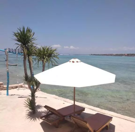 Majatalo Double A Beach House