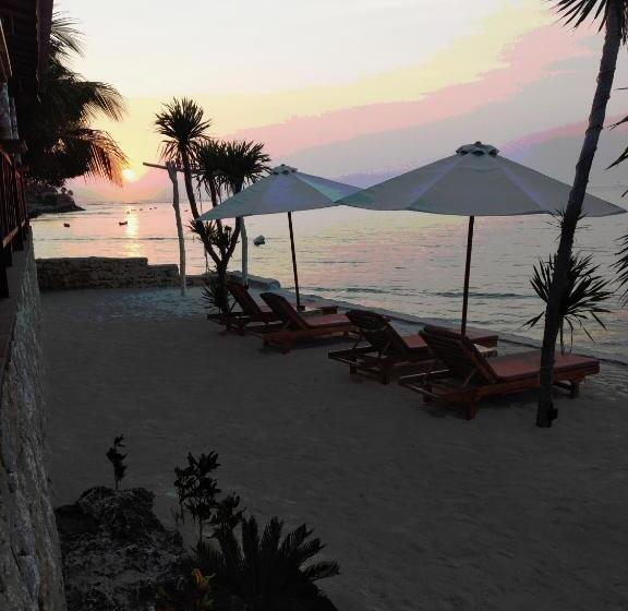 膳宿费 Double A Beach House