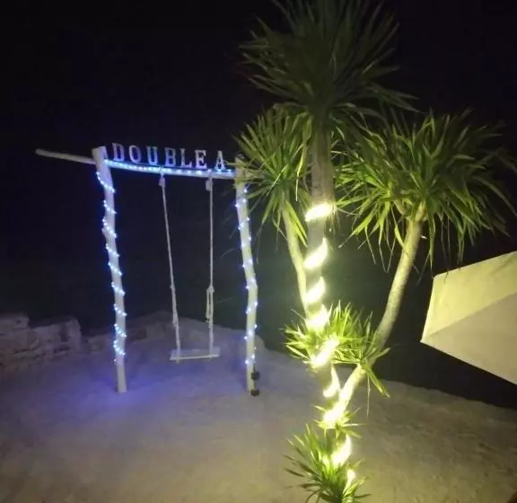 Majatalo Double A Beach House