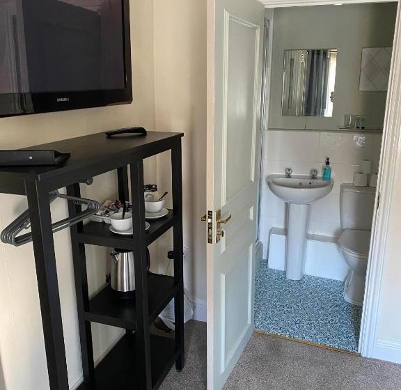 住宿加早餐  The Queens