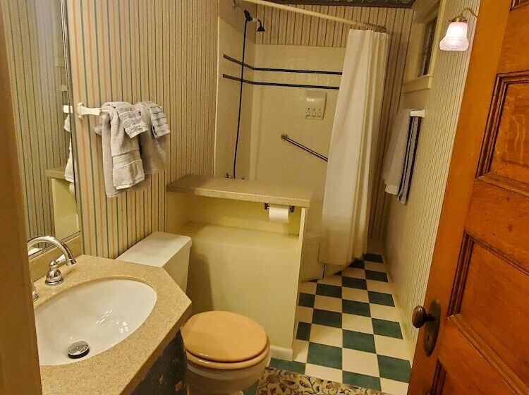 Nocleg ze śniadaniem The Weis Mansion