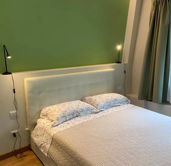 ホテル Agriturismo Rossolampone