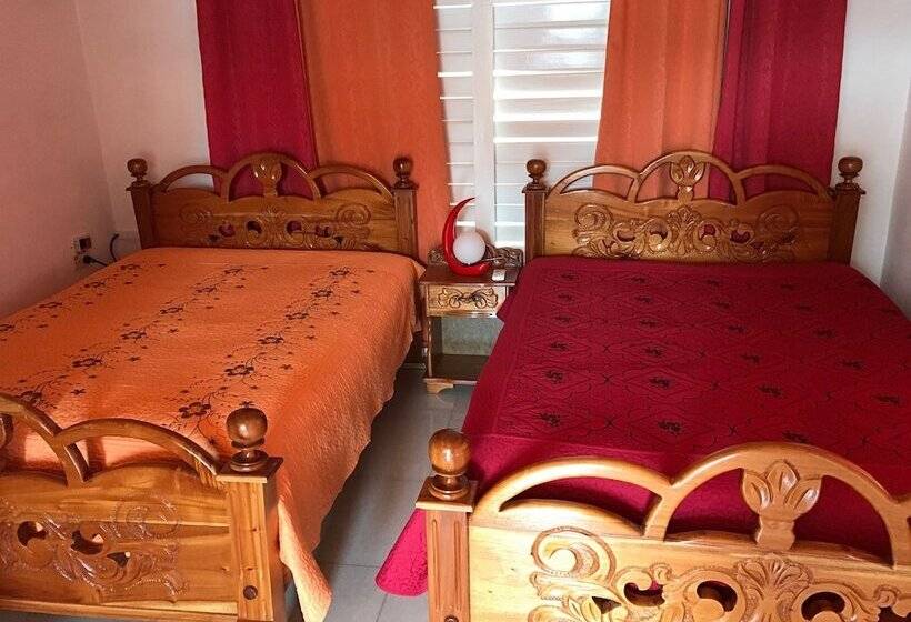 هتل Casa La Berenjena