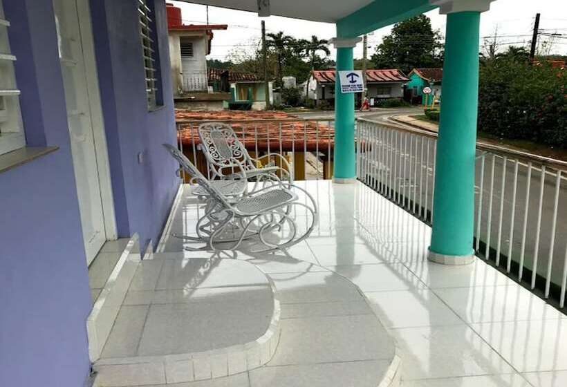 هتل Casa La Berenjena