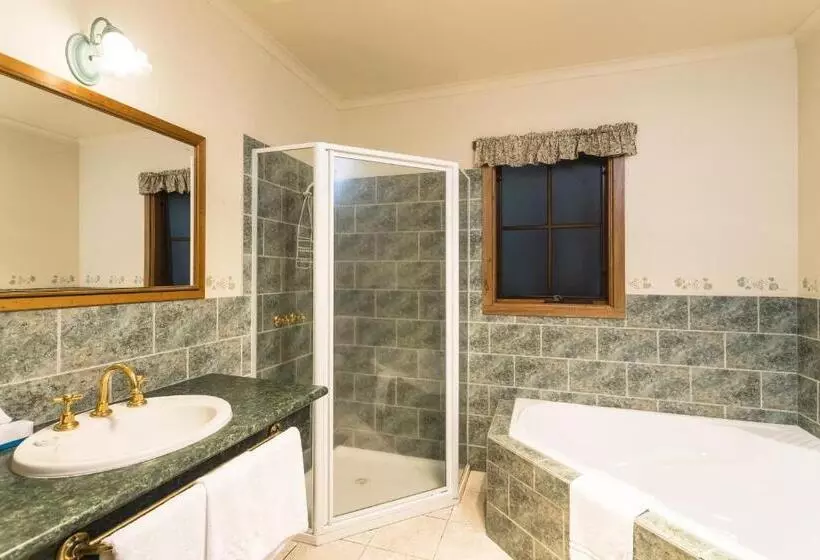 Hotelli Cradle Forest Inn