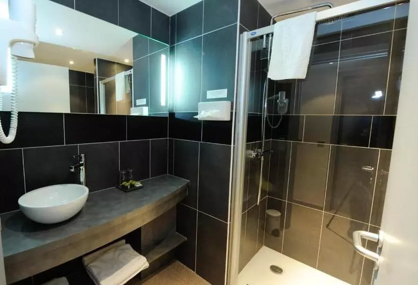 Hotelli Hôtel L Etang Du Moulin By Céline