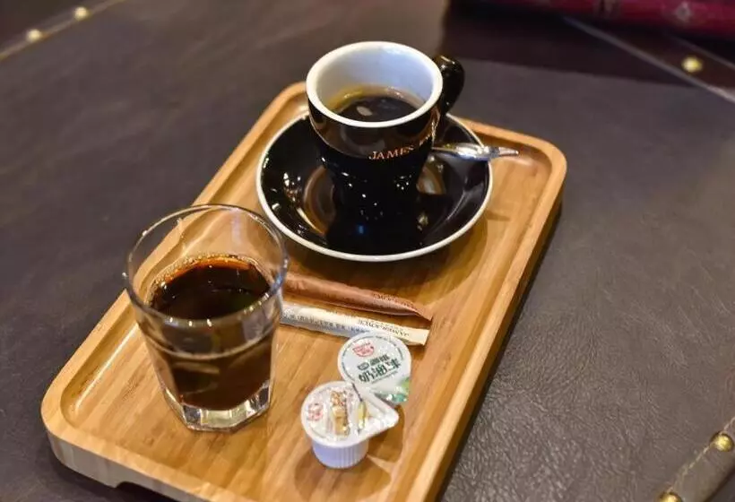 هتل James Joyce Coffetel Beijing South Station Guang Anmen You An Hospital