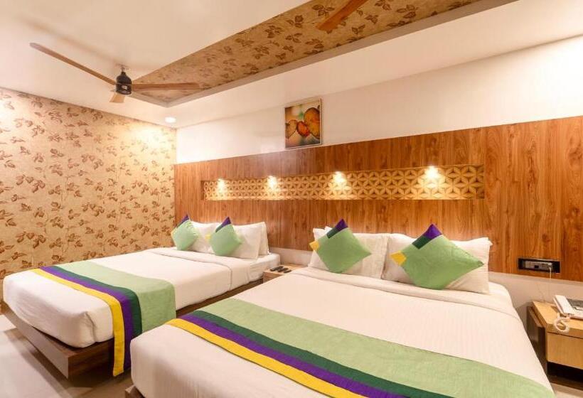 Hotel Treebo Golden Swan Pammal