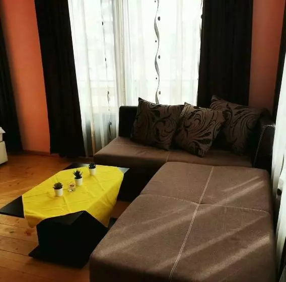 پانسیون Apartments Black Horse