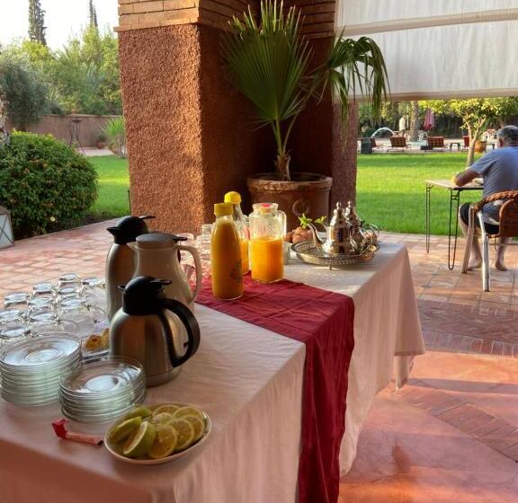 بنسيون Les Jardins De Marrakech