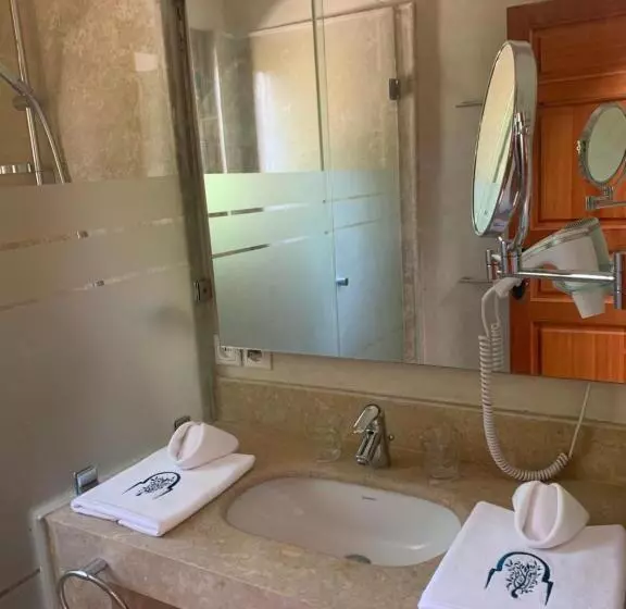 Majatalo Les Jardins De Marrakech