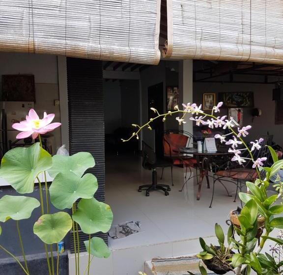 펜션 Mawar Homestay Canggu