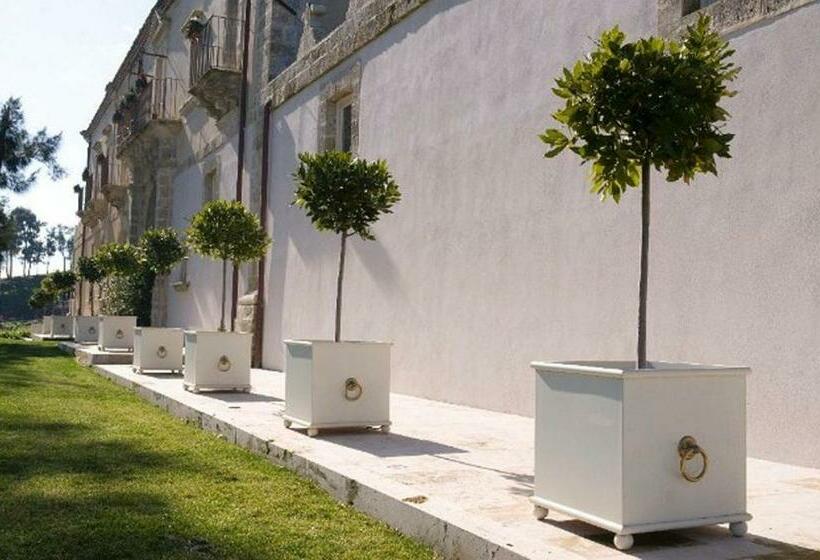 리조트 Castello Camemi