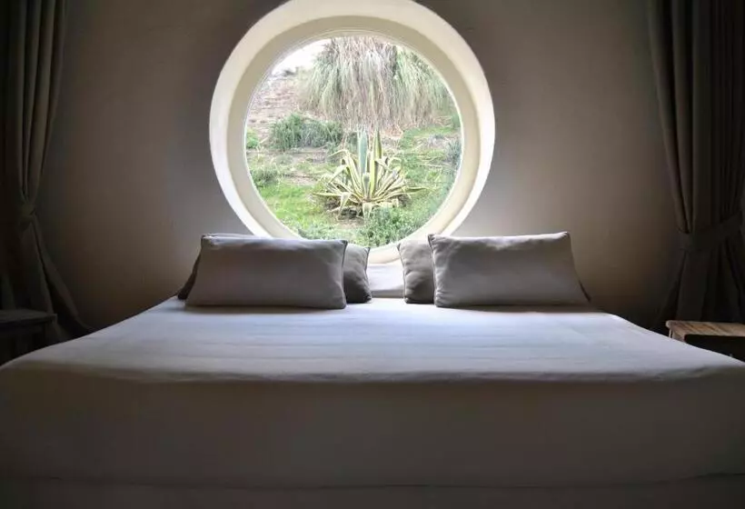 استراحتگاه Castello Camemi