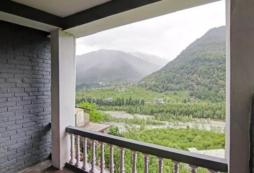 ホテル Oyo Flagship 81227  Century Manali