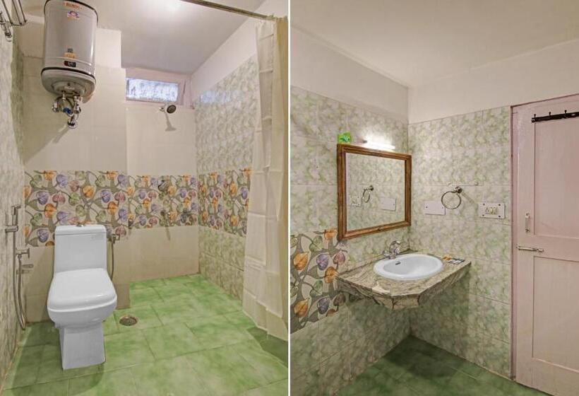 בית מלון כפרי Oyo Flagship 81227 Century Manali