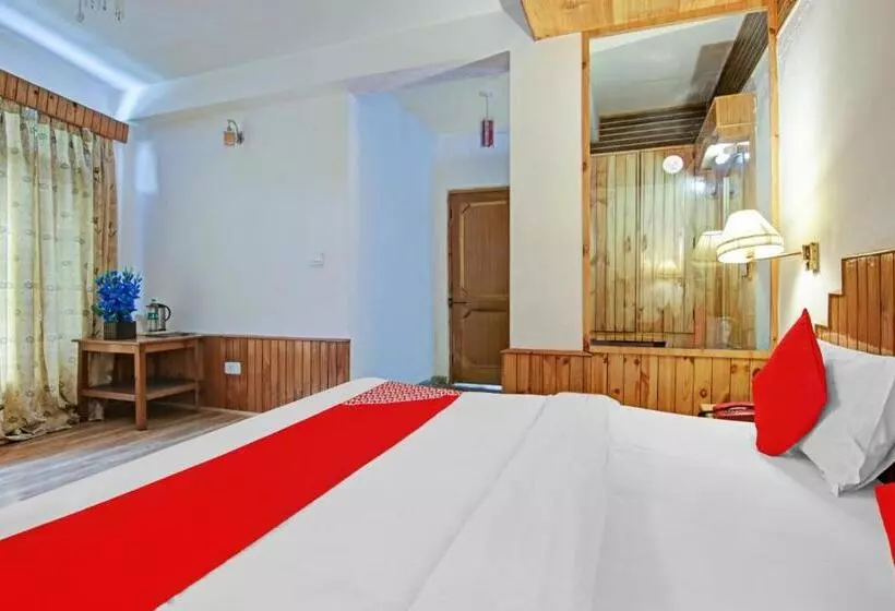 ホテル Oyo Flagship 81227  Century Manali
