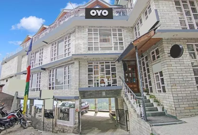 ホテル Oyo Flagship 81227  Century Manali