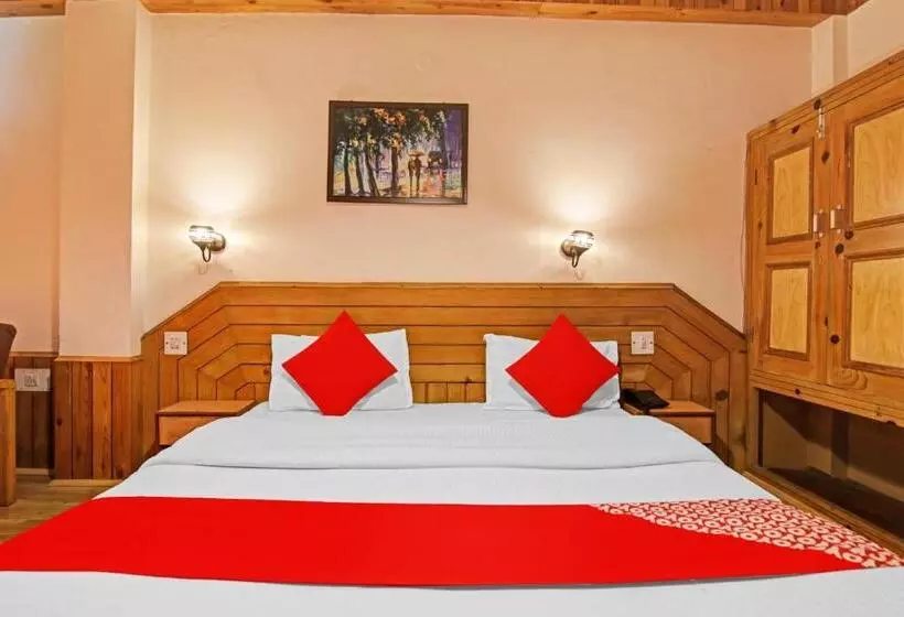 ホテル Oyo Flagship 81227  Century Manali