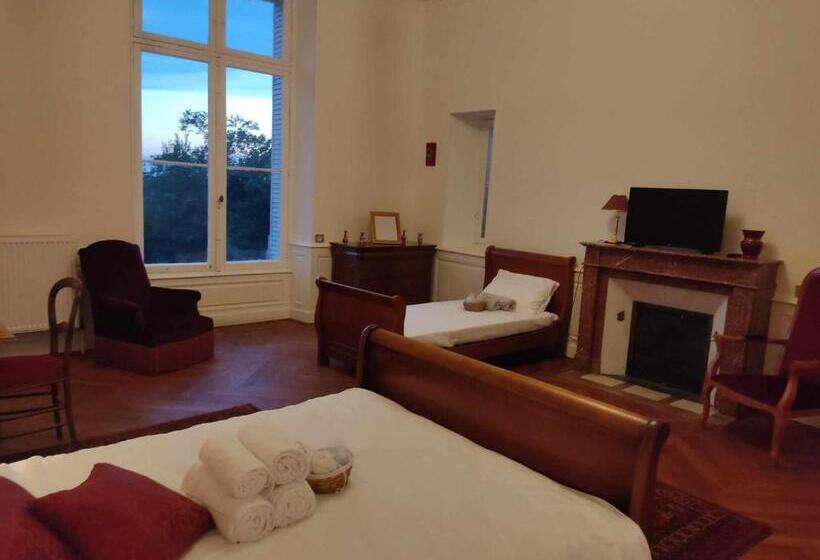 פנסיון Chambres D Hôtes Au Château De Puycharnaud