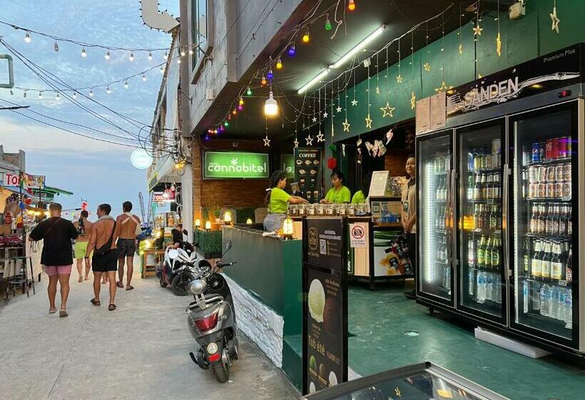 فندق صغير Bed Station