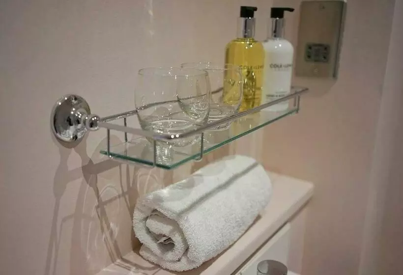 Retkeilymaja The Alma Taverns Boutique Suites Room 2   Hopewell