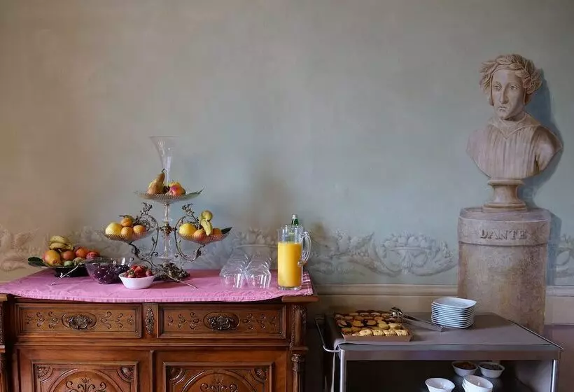 Aamiaismajoitus (B&B) Delcorto Suites