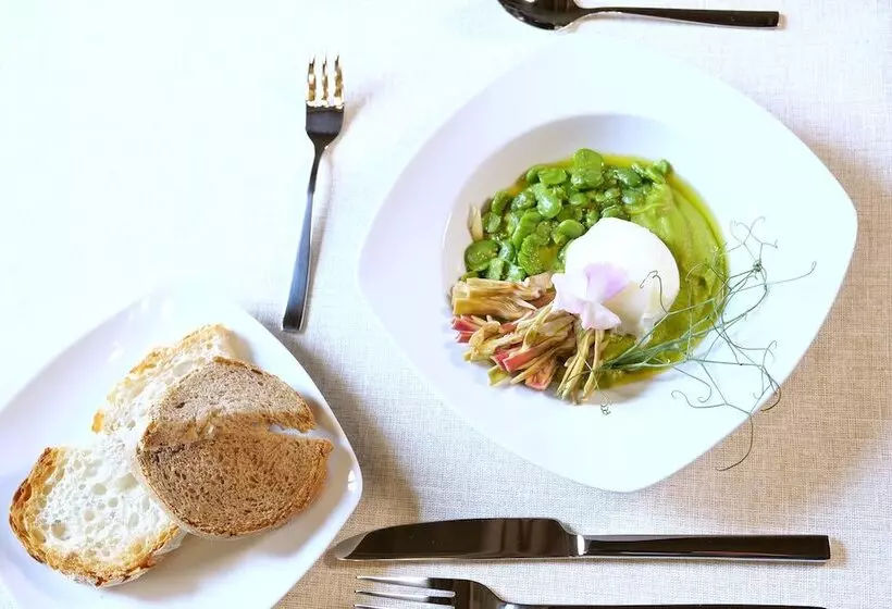 Aamiaismajoitus (B&B) Delcorto Suites