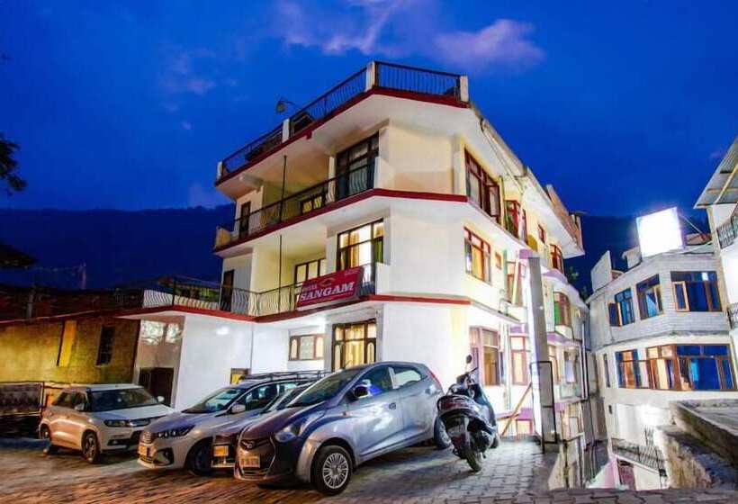 בית מלון כפרי Sangam Retreat By Aeraki