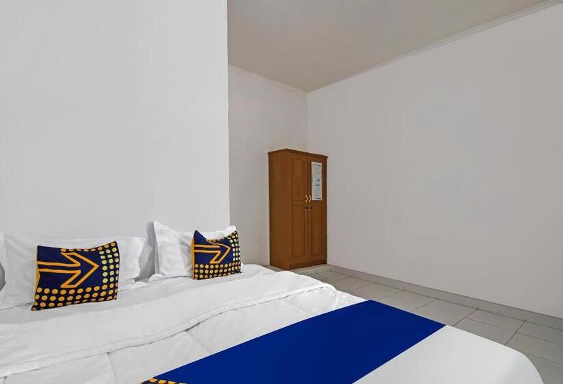 فندق Spot On 92498 Fanni Homestay