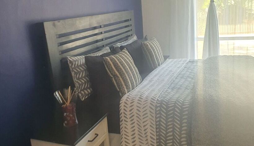 Pension Anopam Guest House