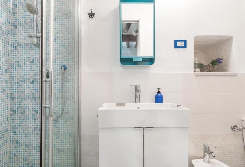 Pansiyon Due Archi, Terre Marine