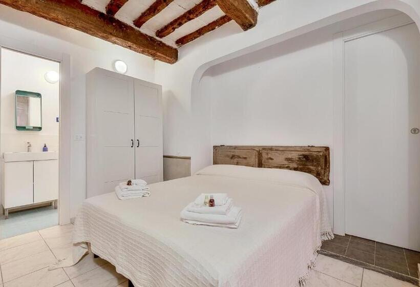 Pansiyon Due Archi, Terre Marine